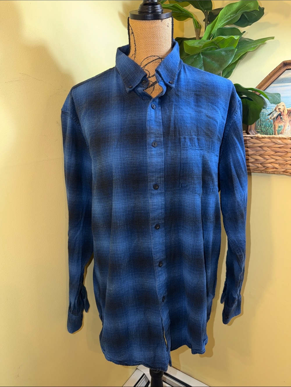 Pendleton Men's Blue Black Plaid Button-Down Shirt